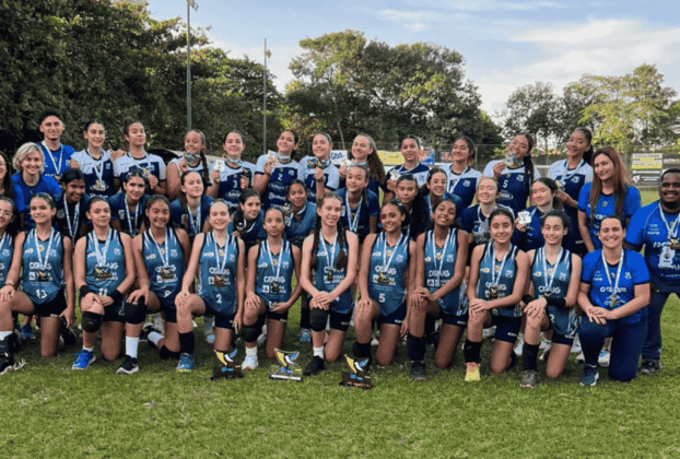 Elencos sub 14, 15 e 16 das Meninas de Ouro na Taça Uirapuru