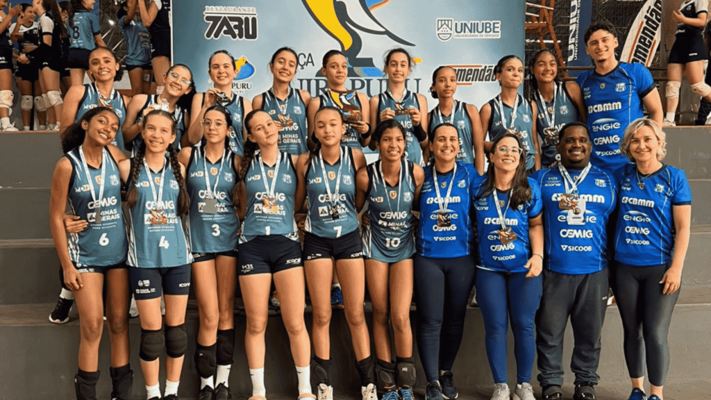 Elenco das Meninas de Ouro na Taça Uirapuru